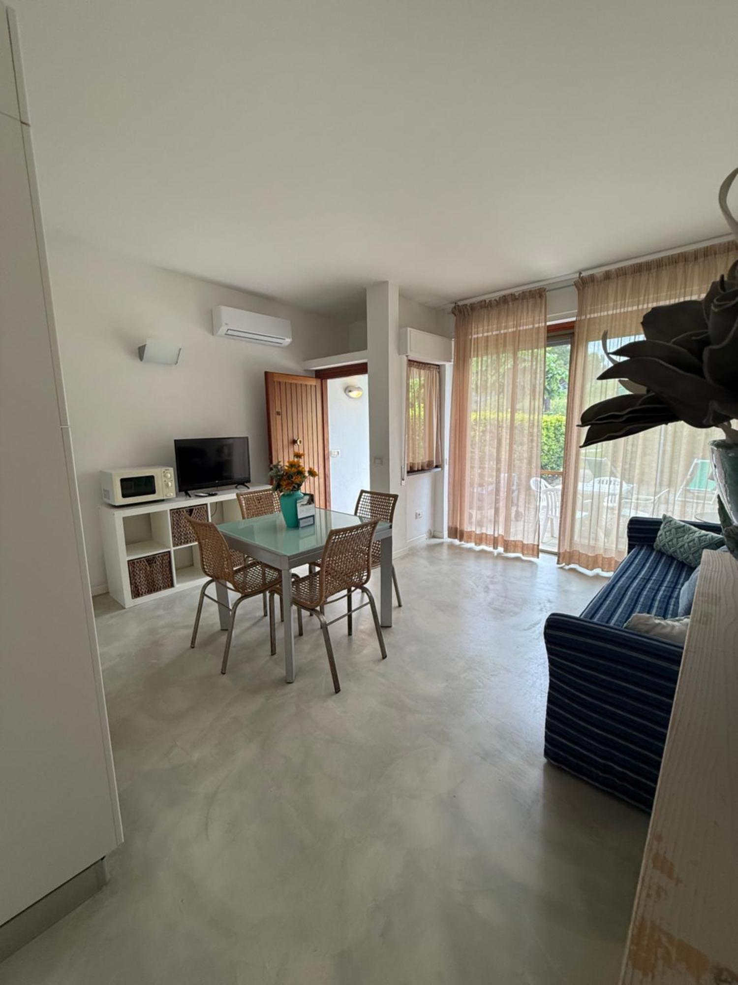 Aviotel Residence 마리나디캄포 외부 사진